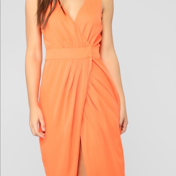 🧡Fashion Nova Sleeveless Maxi Dress🧡 - Picture 2 of 7